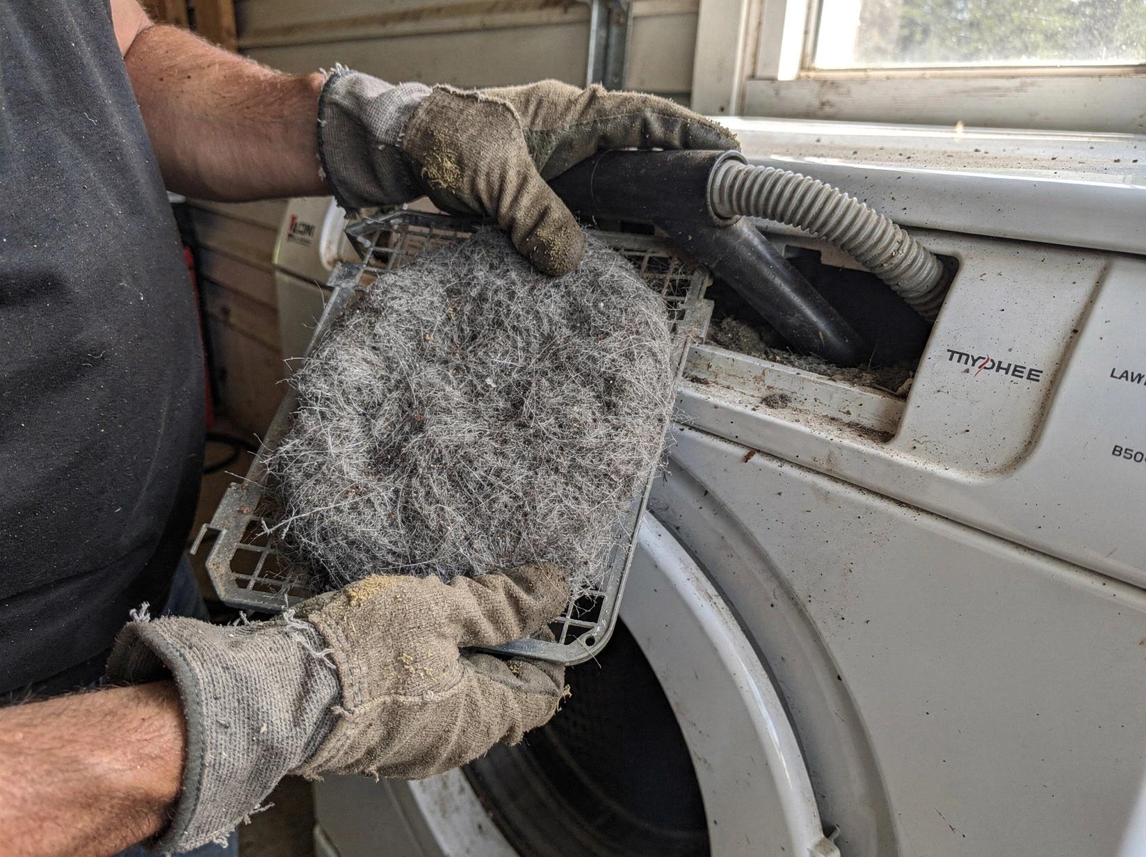 Cleaning Dryer Lint Trap service in Highland Springs, VA
